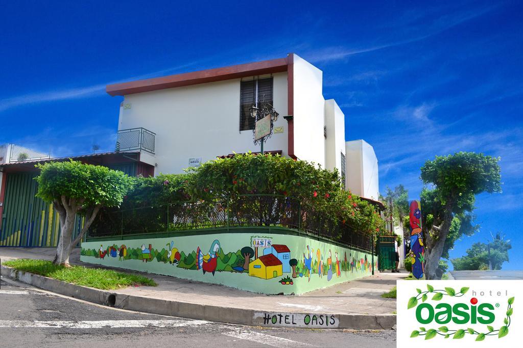 Hotel Oasis San Salvador Bagian luar foto